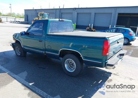1996 GMC Sierra C1500 z USA, uszkodzony, nr VIN 1GTEC14W1TZ541091